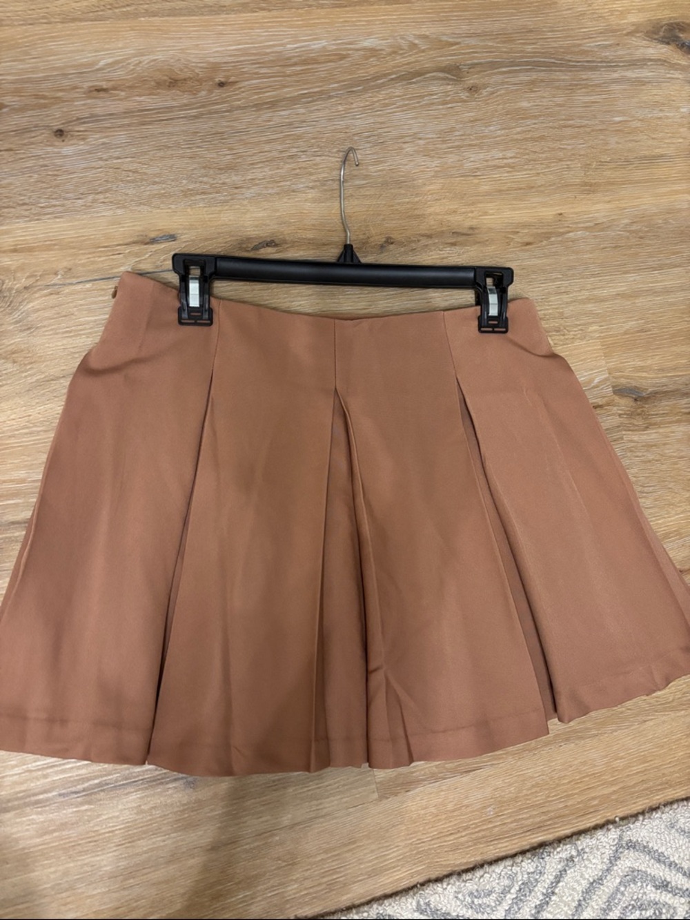 Mustard Seed Pleated Mini Skirt in Warm Brown